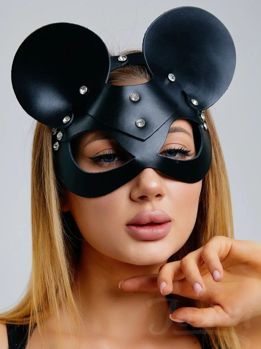 Mina | Leather mask