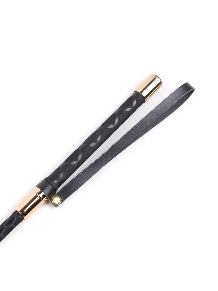 Omalia leather whip